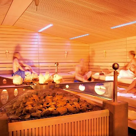 Therme Garni 3*